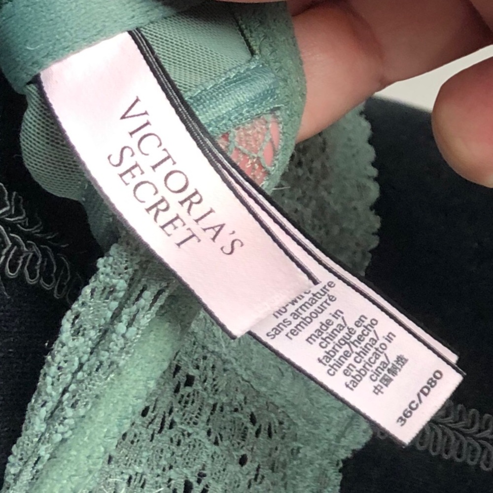 Victoria Secret Green Bandeau Bra Size 36C 1069 - Picture 3 of 4
